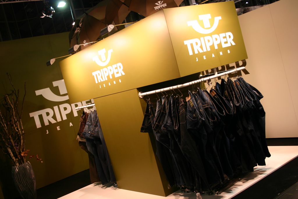 Tripper stand - Just Brands Inc.