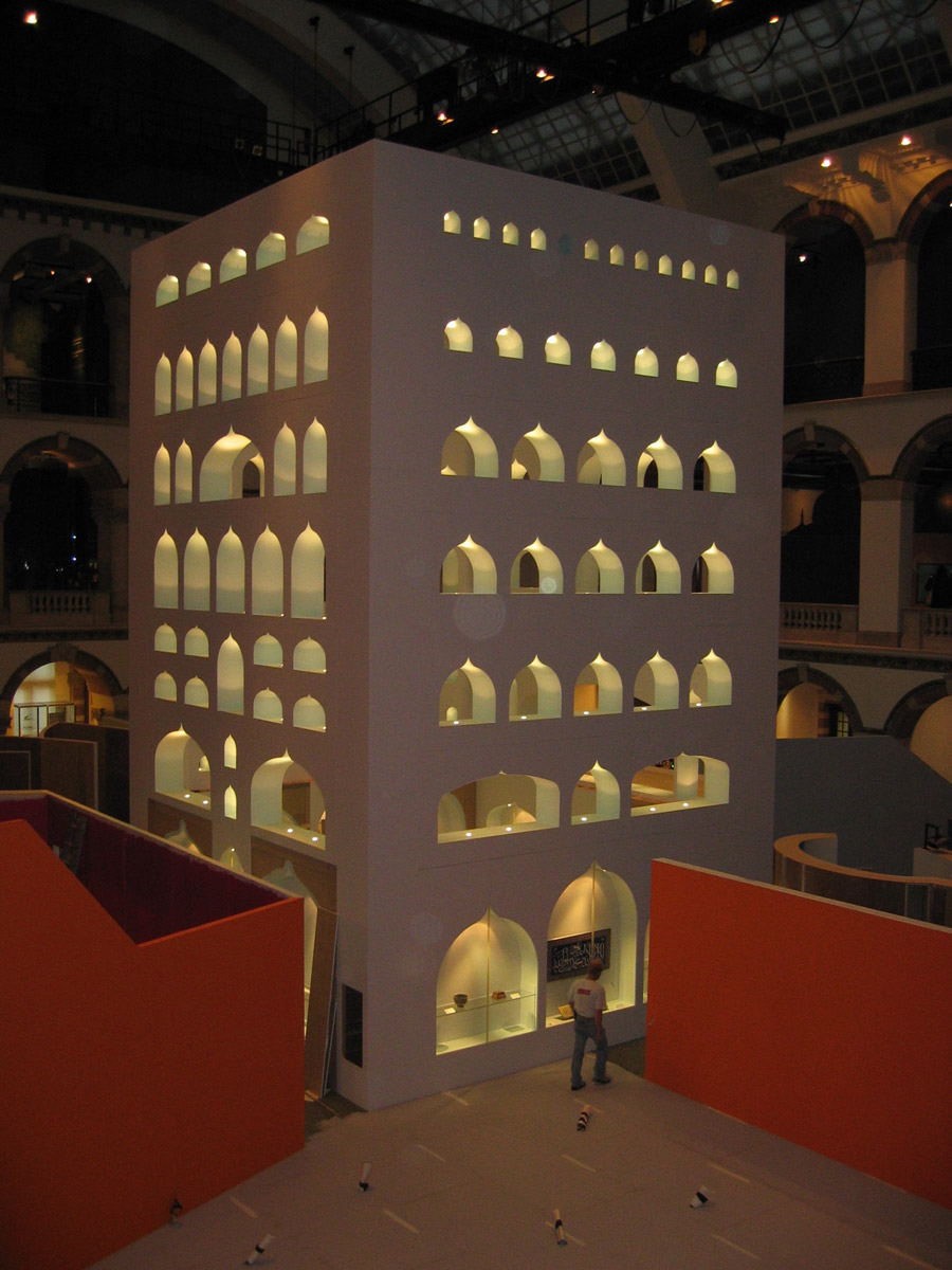Tentoonstelling: Urban Islam / Tropenmuseum / 2003